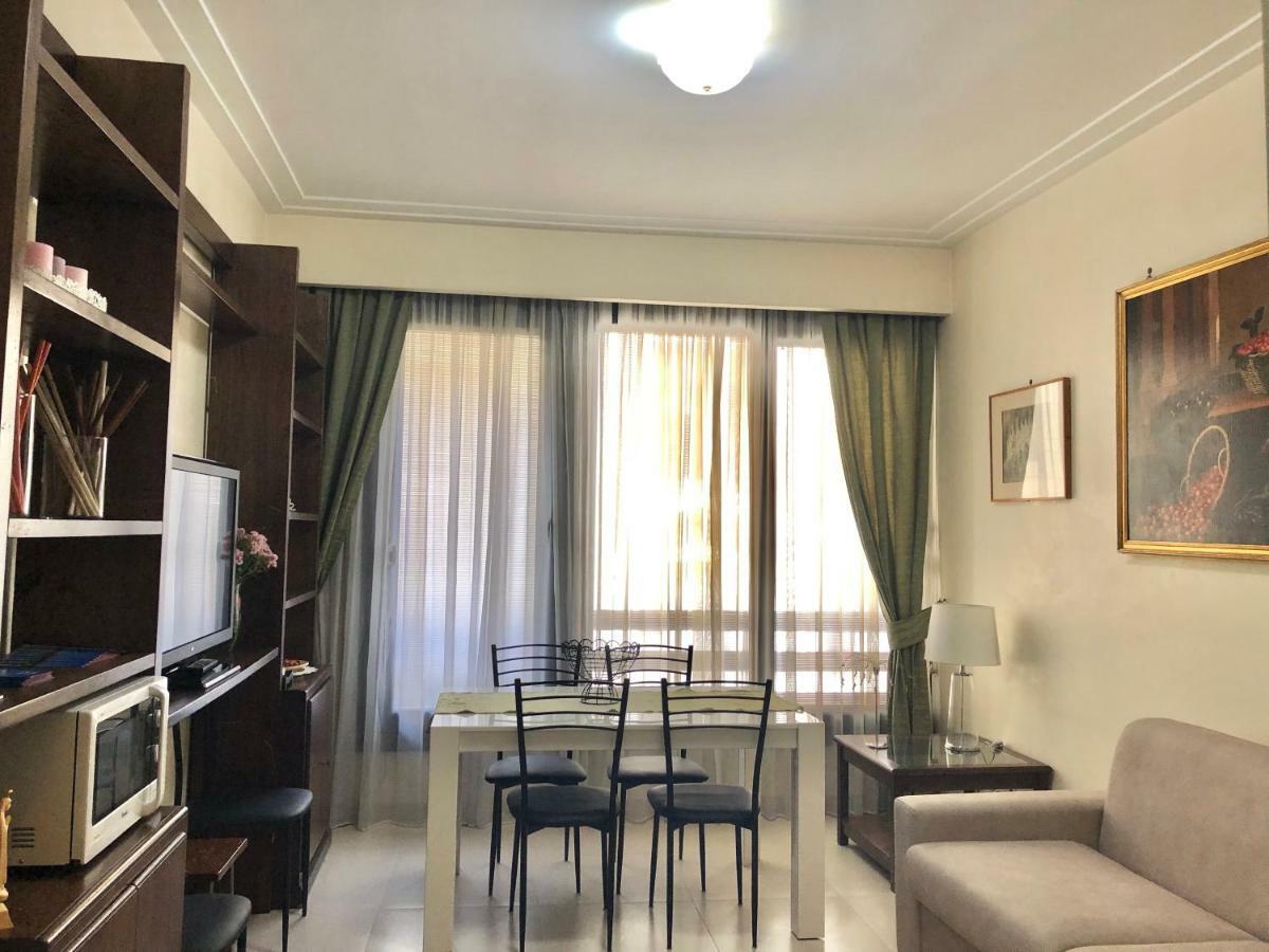 Visconti Apartment. Roma Exterior foto