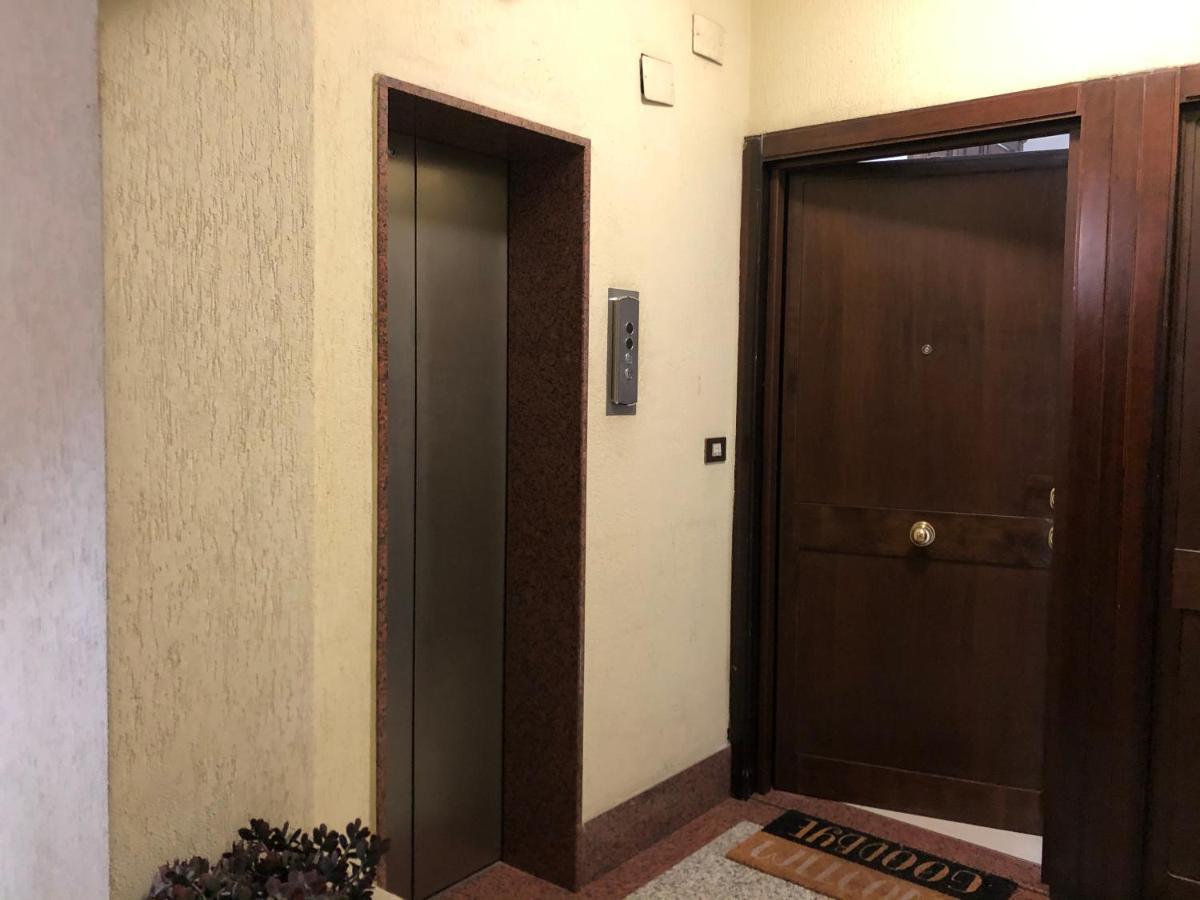 Visconti Apartment. Roma Exterior foto